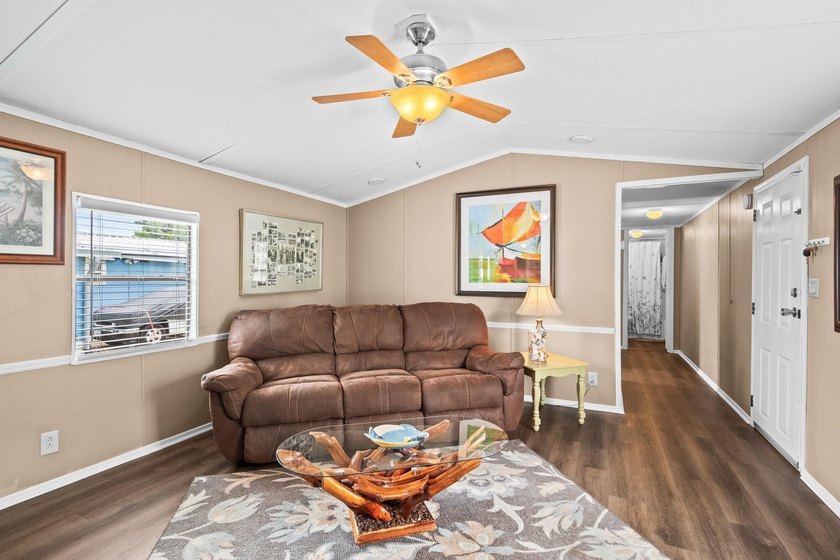 Tucked away in the heart of North Myrtle Beach, this beautifully - photo 8