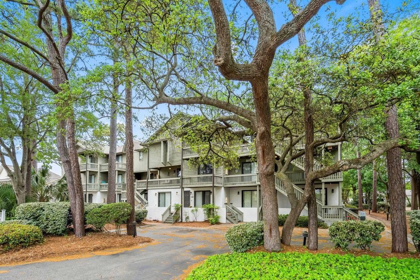 Unit 301 at Spinnaker's Reach is a spacious top-floor condo - photo 36