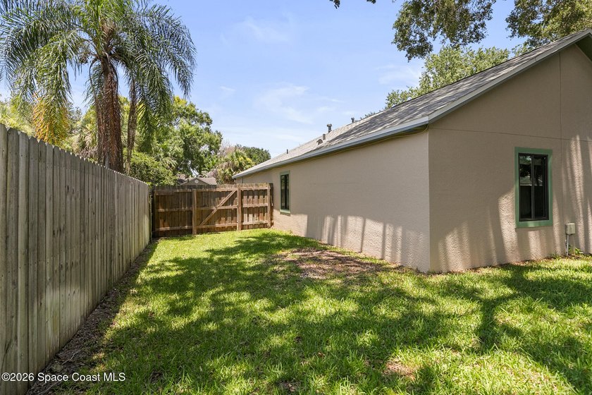 Very Well-Maintained 3-Bedroom, 2-Bathroom Home In The Desirable - photo 36