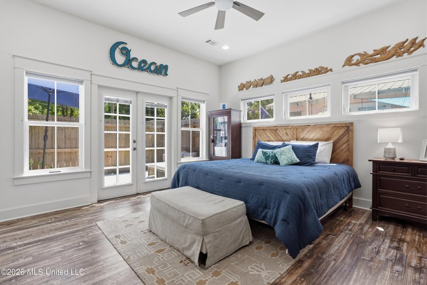 Welcome to Front Beach Cottages, one of Ocean Springs' most - photo 25