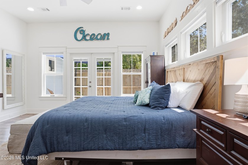 Welcome to Front Beach Cottages, one of Ocean Springs' most - photo 31