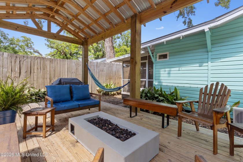 Welcome to Front Beach Cottages, one of Ocean Springs' most - photo 50