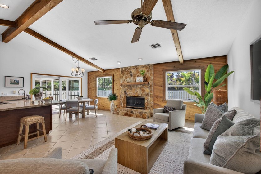 Welcome to your own private tropical retreat in the heart of - photo 20
