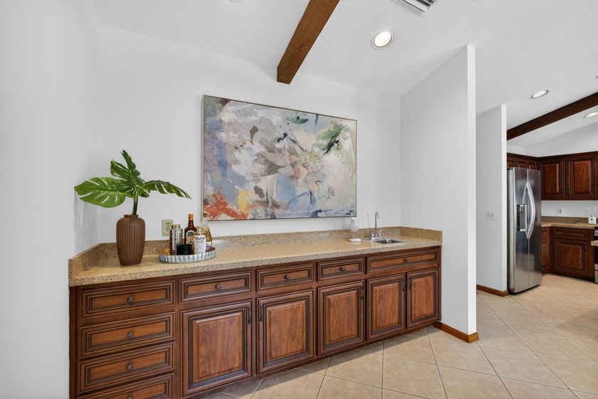Welcome to your own private tropical retreat in the heart of - photo 21
