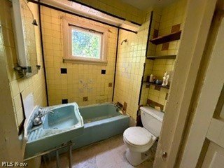 Calling all investors - great opportunity to bring your vision - photo 7