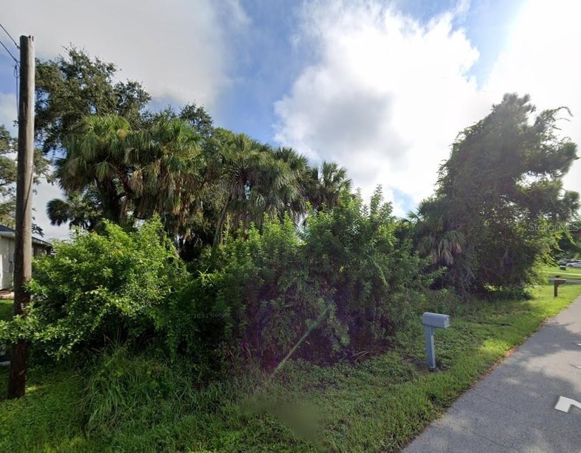 Beautiful lot in North Port. This lot may qualify for up to 90% - photo 3