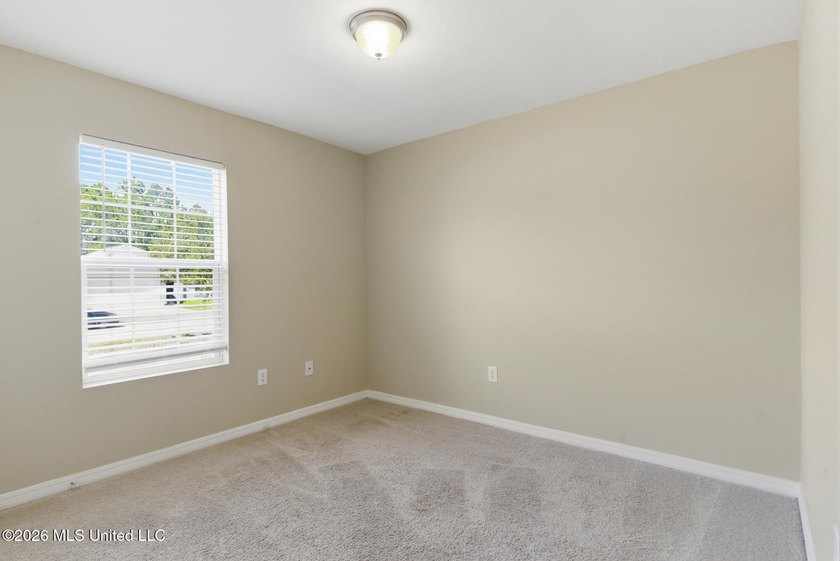 ** Seller willing to contribute toward buyer closing - photo 20