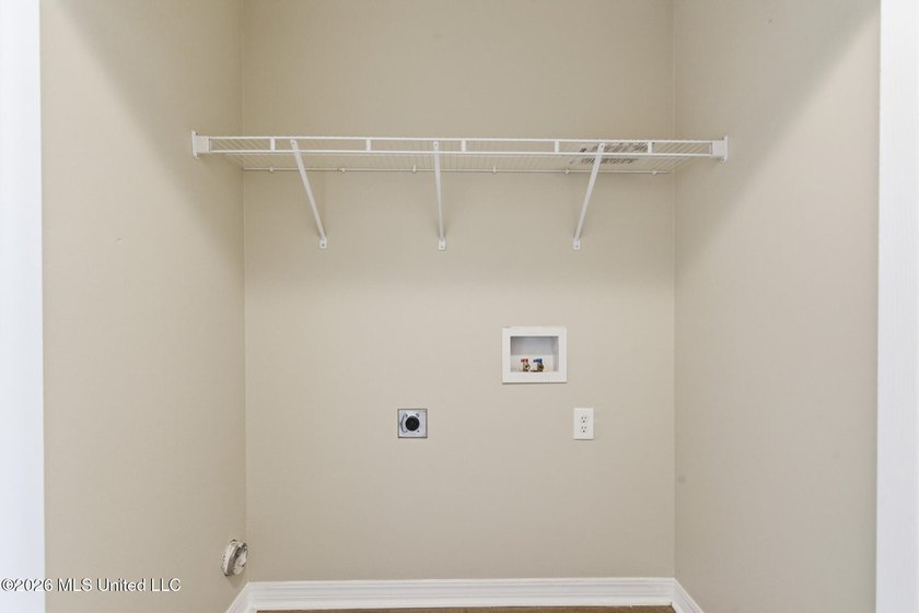 ** Seller willing to contribute toward buyer closing - photo 25