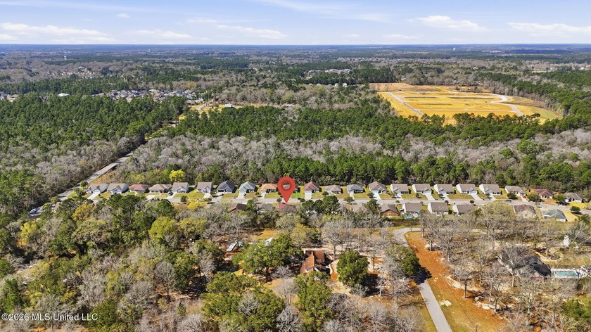 ** Seller willing to contribute toward buyer closing - photo 31