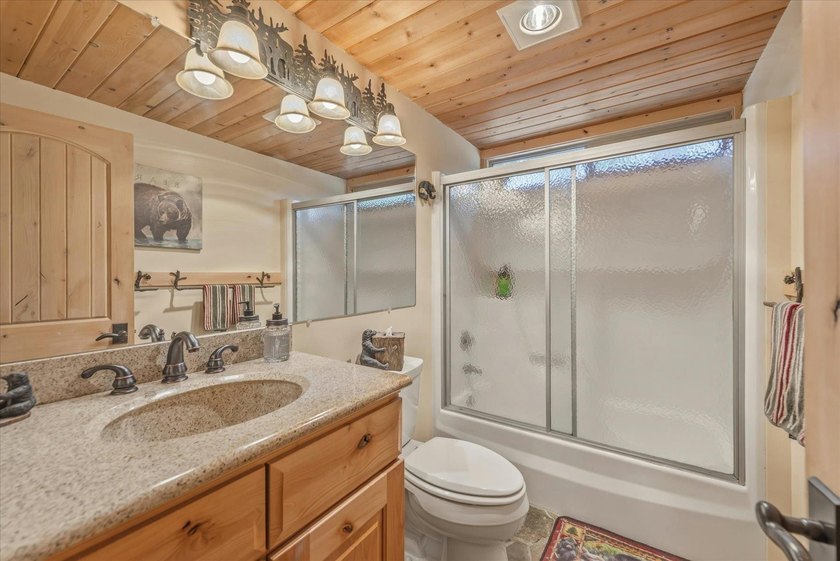 Tucked into a peaceful setting with a location that's hard to - photo 15