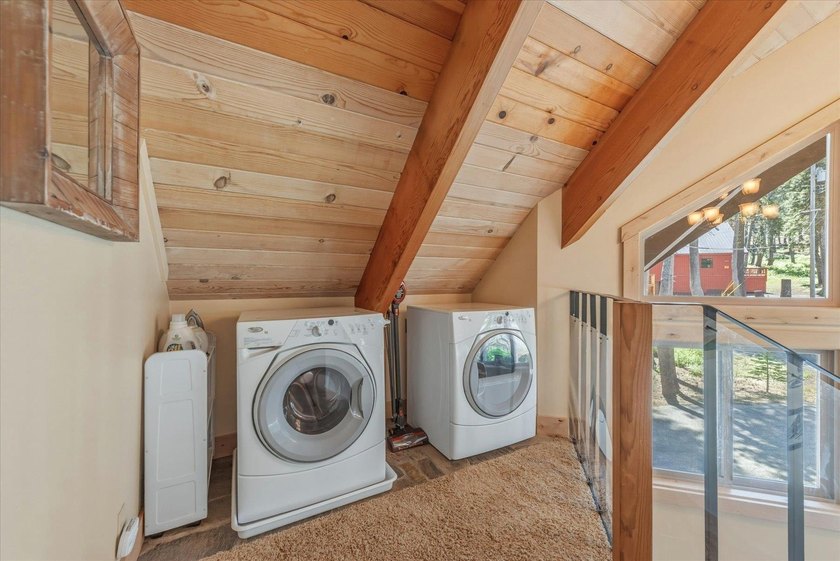 Tucked into a peaceful setting with a location that's hard to - photo 17