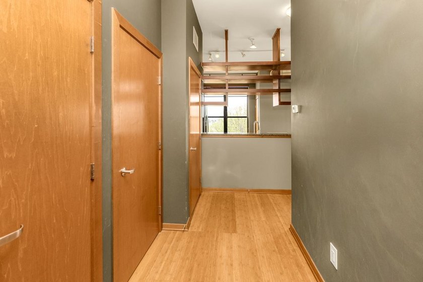 Rare opportunity to own a premium top-floor corner unit in Eat - photo 22