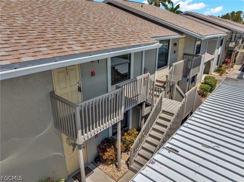 Welcome to Baruna Bay in desirable Southwest Cape Coral. This - photo 13