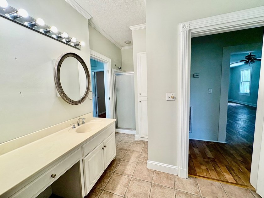 Charming and affordable 3-bedroom, 1-bath brick home! Features - photo 14
