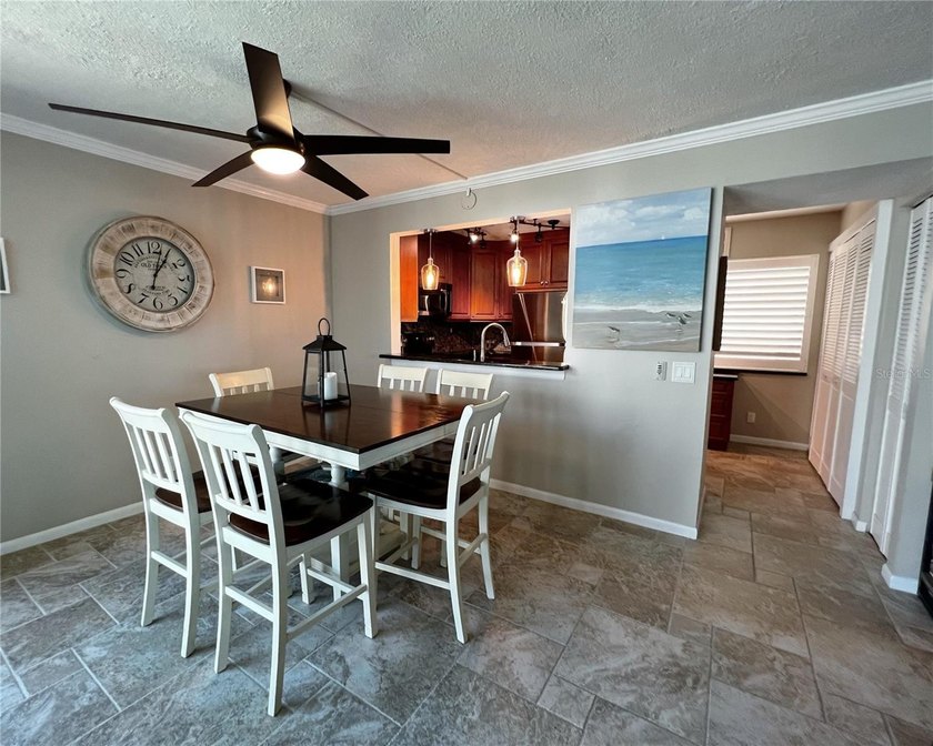 Welcome to La Puerta Del Sol, a serene waterfront retreat - photo 16