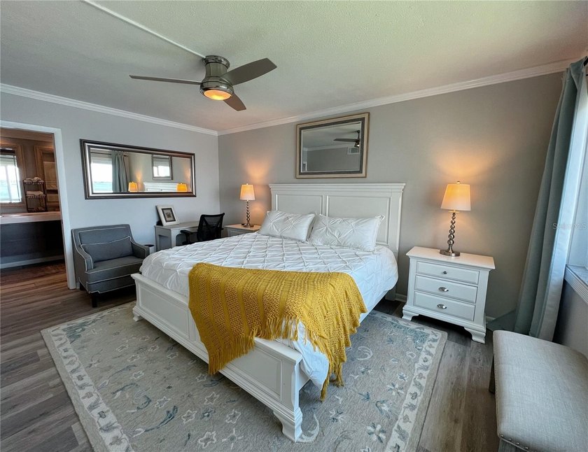 Welcome to La Puerta Del Sol, a serene waterfront retreat - photo 21