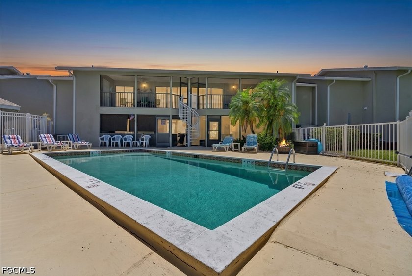 Welcome to Baruna Bay in desirable Southwest Cape Coral. This - photo 42