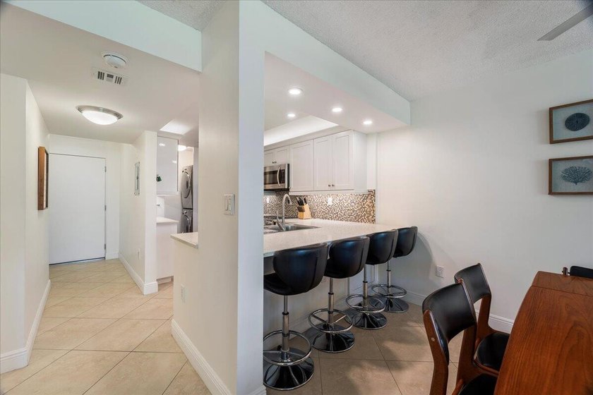 Best value opportunity in South Seas! Enjoy the ease of - photo 12