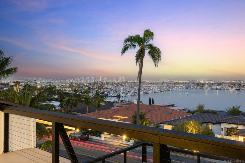 Priced to Sell! Views from every room! Imagine... La Playa, One - photo 2