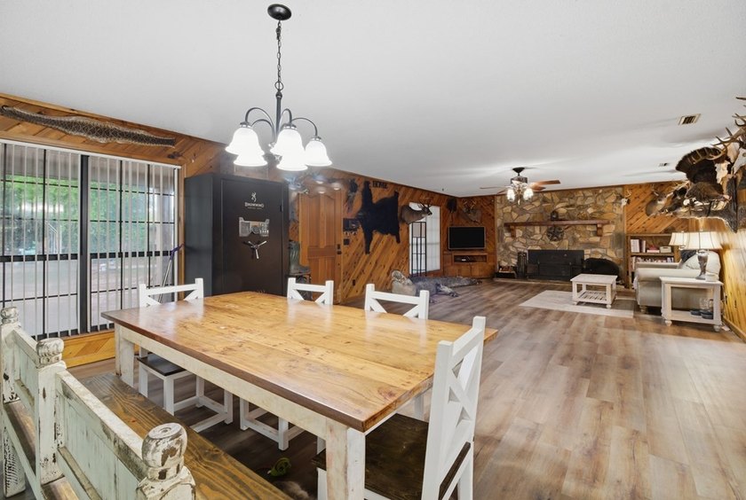 Nestled on approximately 36.5 acres in Gordon, Alabama, this - photo 9