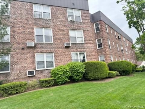 This unit comes with ONE Parking Spot. NO WAITLIST.. $50/month - photo 3