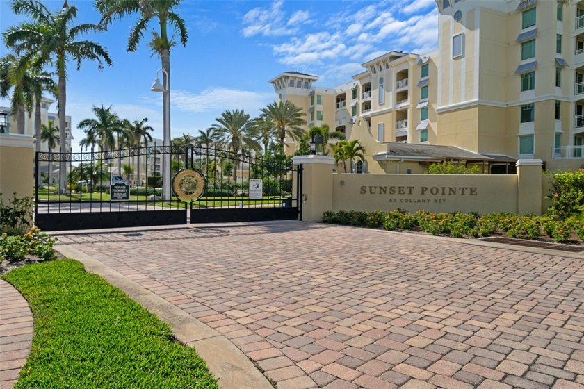 Experience exceptional water and beachfront living at Sunset - photo 43