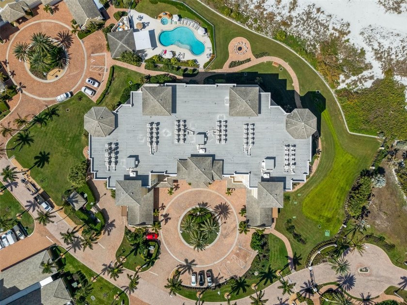 Experience exceptional water and beachfront living at Sunset - photo 45