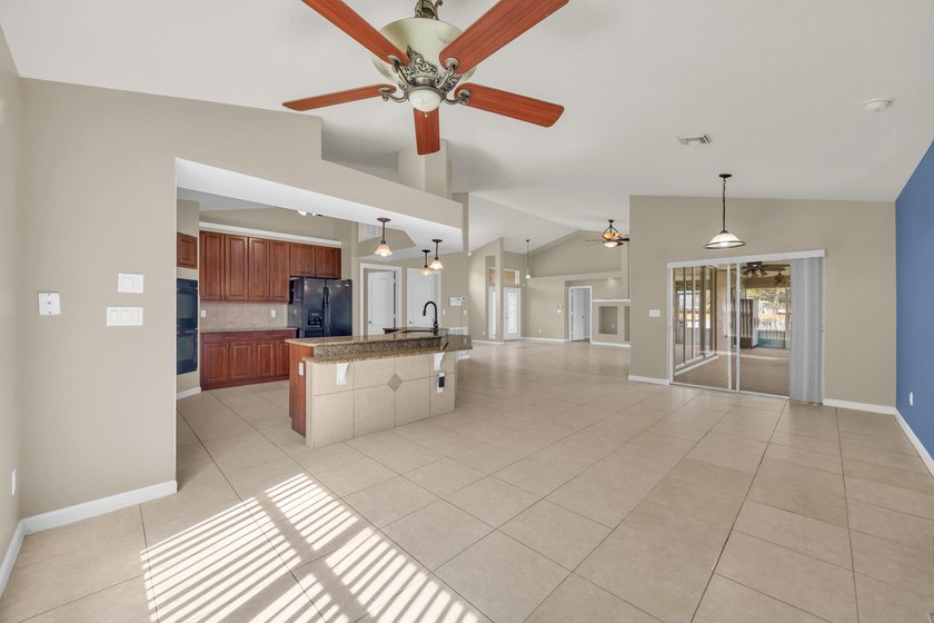 NEW ROOF 2026! Beautifully maintained 4-bedroom, 2-bath home - photo 10