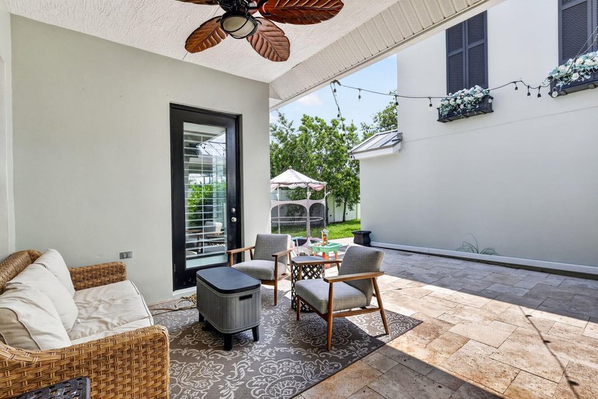 Bedford Park Gem! Rarely available upgraded 5-bed, 3-bath home - photo 43