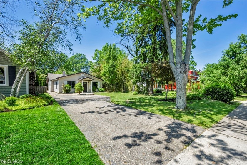 This charming bungalow-style home in the heart of Bay Village - photo 4