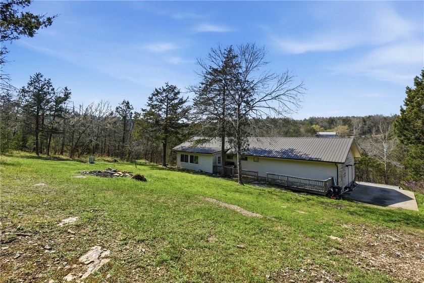 Welcome to Holiday Island! 1500+square feet, 3 bed, 2 bath, One - photo 16