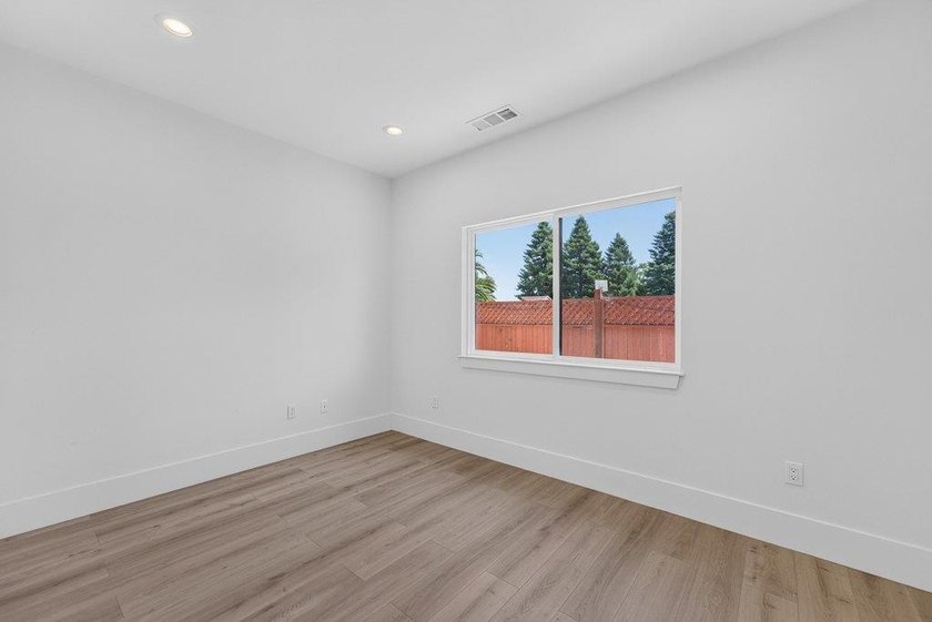 Welcome to this exceptional brand-new construction in the Santa - photo 42