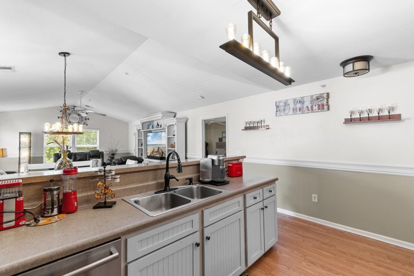 This top-floor 3-bedroom condo has the kind of charm and warmth - photo 7