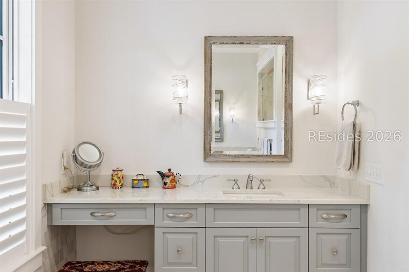 A rare offering within Oldfield, this exceptional custom - photo 49