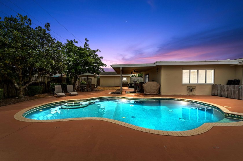Welcome to 1560 Roy Drive, a stunningly remodeled 4-bedroom - photo 5
