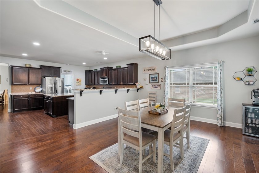 **MOTIVATED SELLERS** ** Brand new carpeting installed on the - photo 16