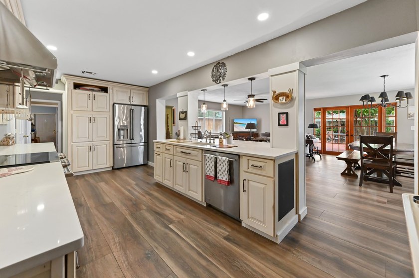 Welcome to 1560 Roy Drive, a stunningly remodeled 4-bedroom - photo 10