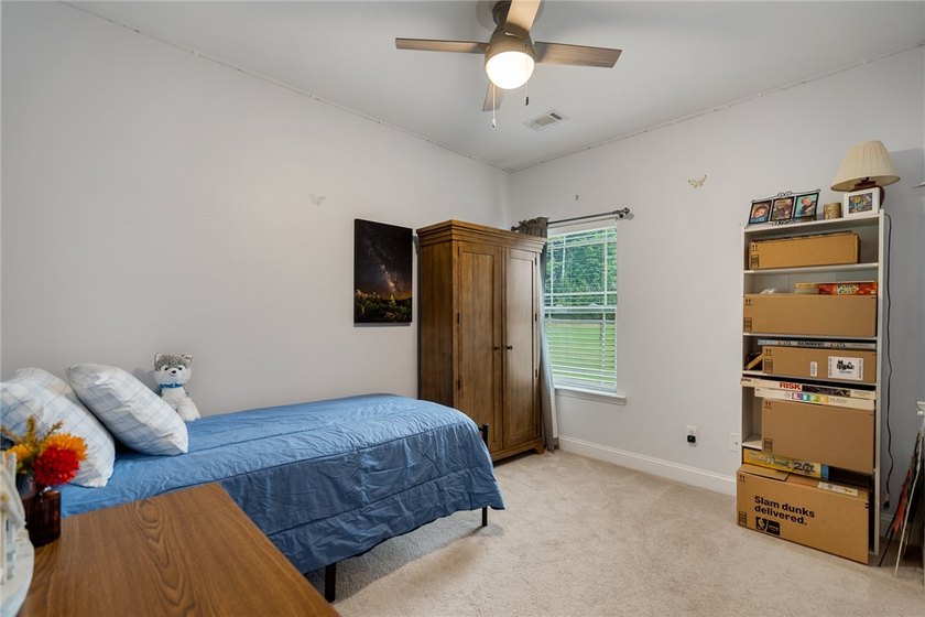 **MOTIVATED SELLERS** ** Brand new carpeting installed on the - photo 23