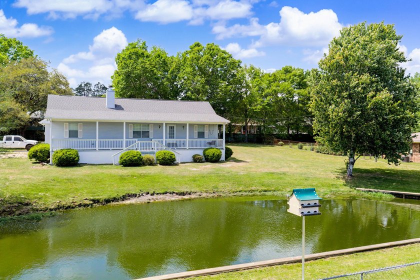 Discover peaceful country living just minutes from Pensacola - photo 3