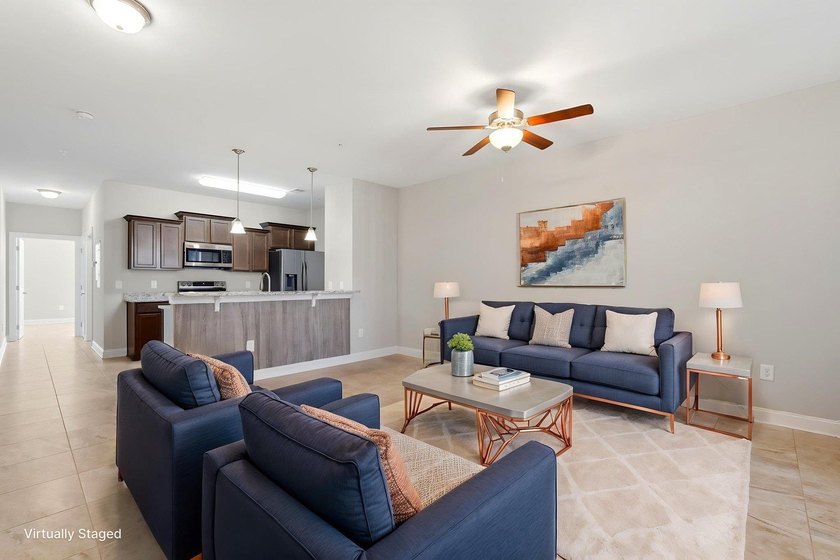 This is The one. Beautiful one bedroom, one bath condo located - photo 3
