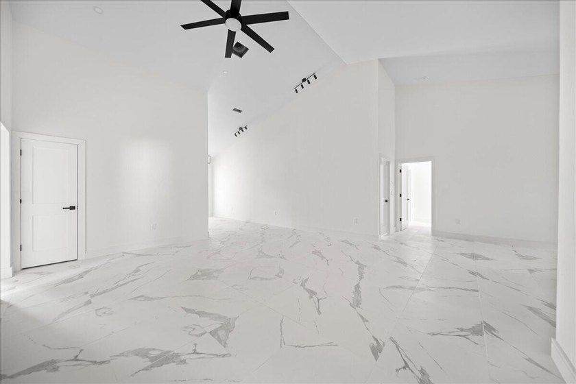 Welcome to this brand new 2026 built home in Port Charlotte - photo 10