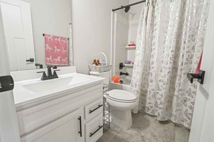 Welcome to 124 Galil Dr., Unit 21D - a stunning three-bedroom - photo 15