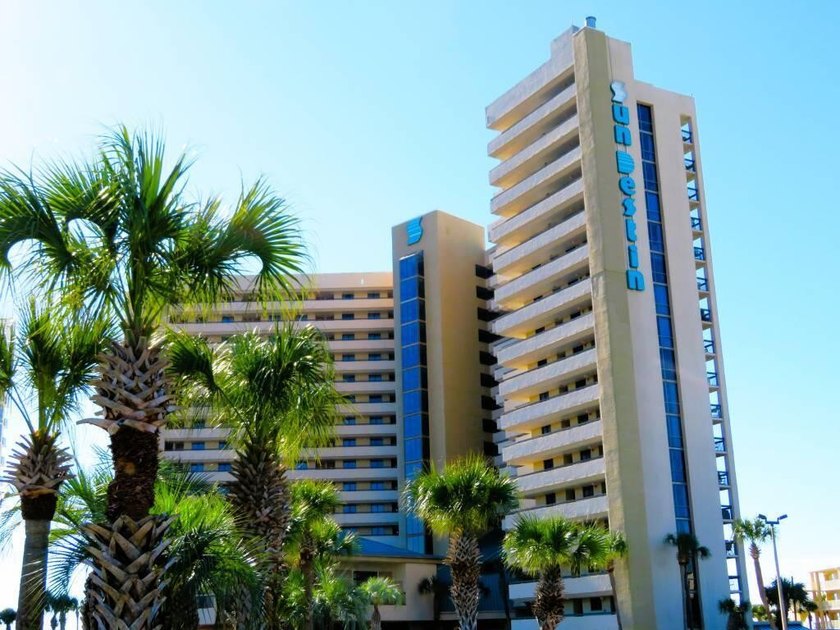 Seller is offering $5,000 towards the buyer's closing costs or - photo 52