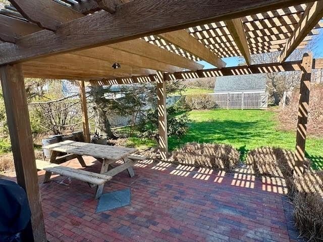 *Lawrence House* Sweet iconic Farmhouse with gorgeous views of - photo 10