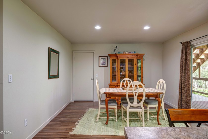 Fully custom remodeled home (2020-2021). Brought up to exacting - photo 22