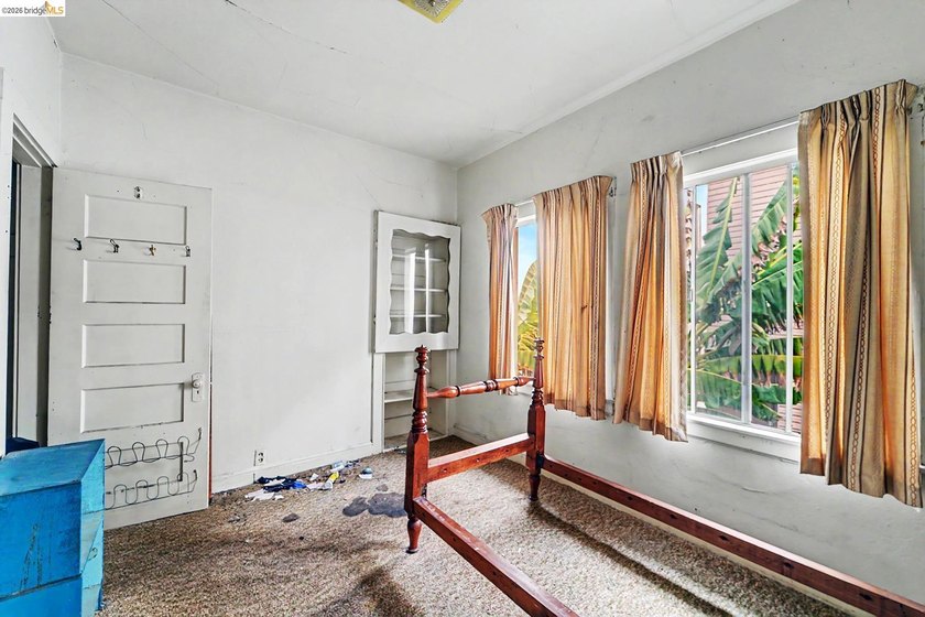 Location! Location! Location! Calling all investors, contractors - photo 23