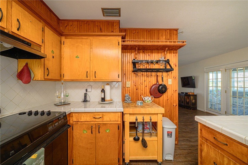 Coastal charm with Aransas Bay views in the heart of Rockport! - photo 13