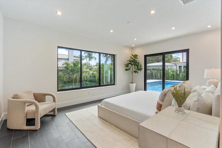 Classic Fort Lauderdale meets modern luxury in this beautifully - photo 7