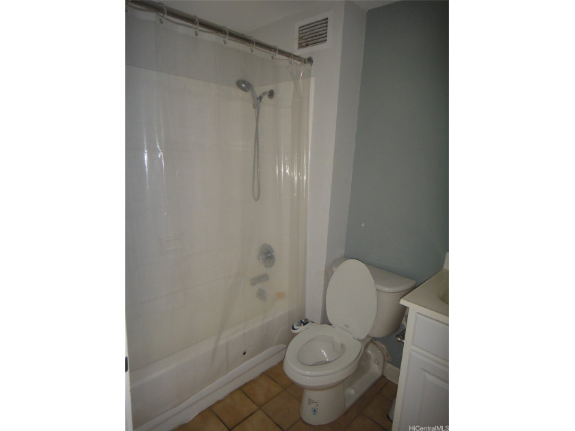 SERENE &amp; COZY (1) BEDROOM &amp; BATHROOM APARTMENT &amp; COVERED/SECURED - photo 8