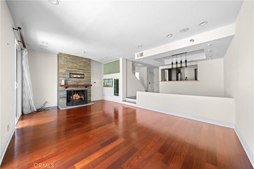Experience the ultimate Huntington Harbour lifestyle in this - photo 15